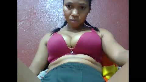 loveinlife750427 online show from March 7, 2026, 4:48 pm