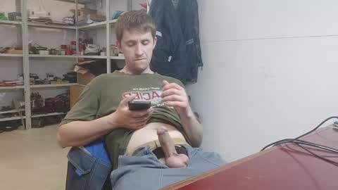 lovejimmi online show from May 19, 2026, 12:33 pm
