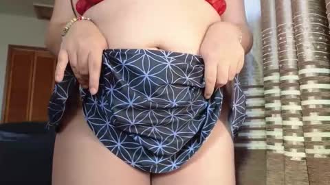 Amber online show from October 29, 2025, 10:11 pm