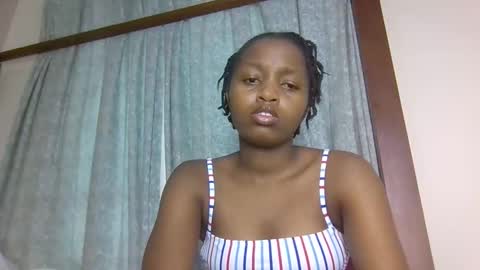 lovelbrownie online show from October 16, 2025, 9:32 am