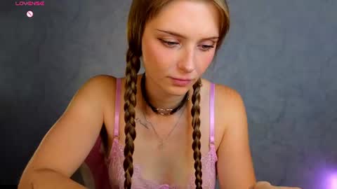 Molly online show from August 3, 2026, 9:04 am