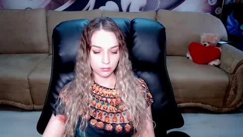 private open online show from April 2, 2026, 1:20 pm