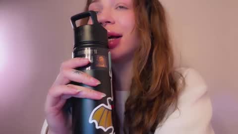 Snapshot of lovelorn_ chatting on January 13, 2025, 3:26 pm Elsa online show from January 13, 2025, 3:26 pm