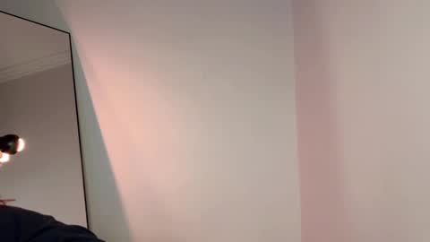 Snapshot of lovelorn_ chatting on February 21, 2025, 3:45 am Elsa online show from February 21, 2025, 3:45 am