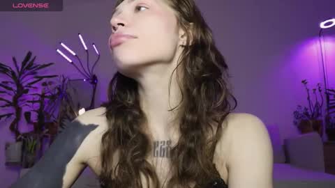 Elsa online show from January 12, 2026, 5:34 am