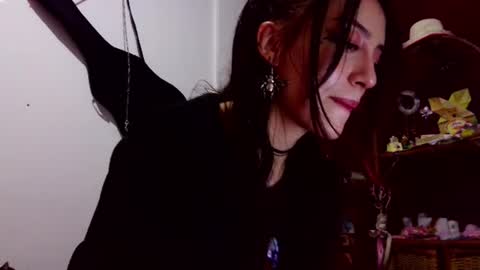 Snapshot of lovely_akira_xwx chatting on July 9, 2026, 8:07 am Tami online show from July 9, 2026, 8:07 am