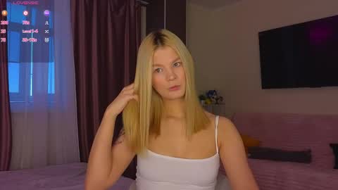 Jenny online show from April 7, 2026, 3:29 am