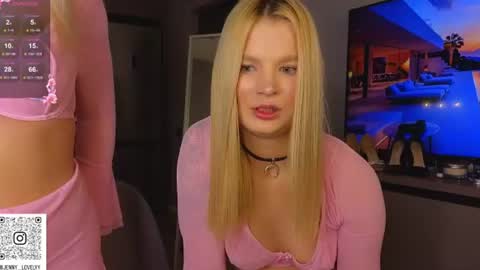Snapshot of lovely_babyy chatting on June 16, 2026, 10:45 pm Jenny online show from June 16, 2026, 10:45 pm