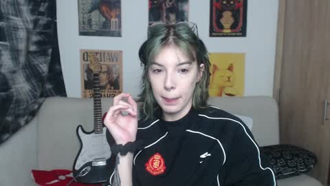 Cassie online show from February 7, 2025, 10:20 pm