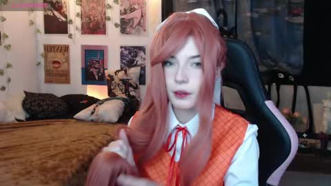 Cassie online show from May 5, 2026, 2:52 am