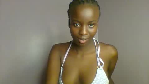 Snapshot of lovely_choco chatting on November 26, 2025, 5:47 pm Choco online show from November 26, 2025, 5:47 pm