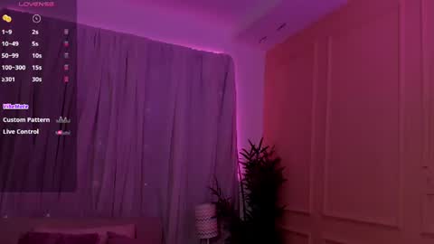 Snapshot of lovely_emma18 chatting on June 18, 2026, 1:48 pm Emma online show from June 18, 2026, 1:48 pm