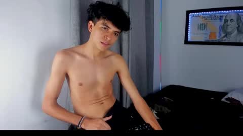 Snapshot of lovely_horny713 chatting on April 13, 2026, 3:06 pm Salo online show from April 13, 2026, 3:06 pm