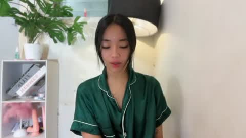 Snapshot of lovely_leah23 chatting on June 12, 2026, 11:03 pm lovely_leah23 online show from June 12, 2026, 11:03 pm