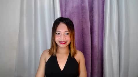 Snapshot of lovely_lianne chatting on October 10, 2025, 9:08 am lovely_lianne online show from October 10, 2025, 9:08 am