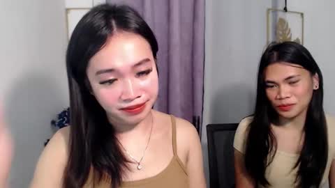 lovely_lianne online show from April 23, 2026, 10:25 am