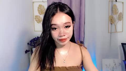 lovely_lianne online show from April 27, 2026, 12:25 pm