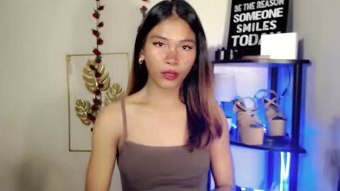 KATE online show from April 22, 2026, 5:03 pm