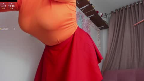 Snapshot of lovely_paris_01 chatting on January 17, 2025, 6:15 am Paris Rose online show from January 17, 2025, 6:15 am