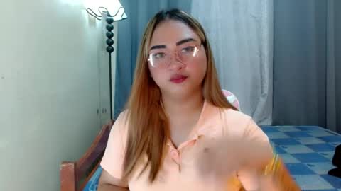 Snapshot of lovely_rica chatting on July 29, 2026, 1:48 am lovely_rica online show from July 29, 2026, 1:48 am