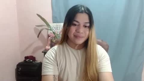 lovely_ricaxxx online show from October 6, 2025, 5:27 am