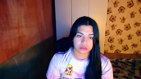 lovely_ricaxxx online show from October 23, 2025, 7:23 pm