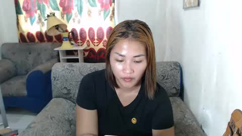 Snapshot of lovely_singlemom chatting on January 27, 2025, 1:59 am ask me dear online show from January 27, 2025, 1:59 am