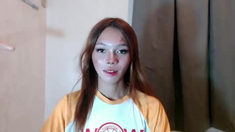 Snapshot of lovely_thea_xoxo chatting on September 12, 2025, 9:42 am Thea online show from September 12, 2025, 9:42 am