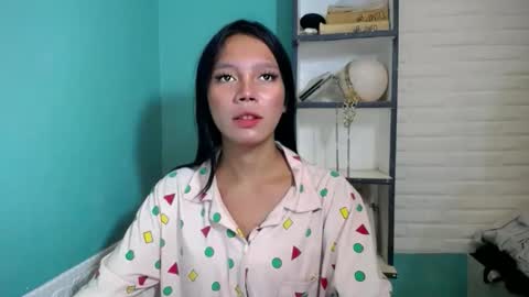 Thea  online show from February 9, 2026, 10:19 am