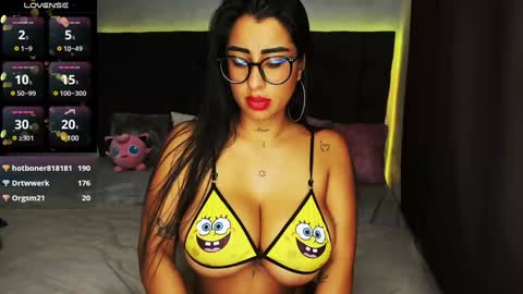 Snapshot of lovely_violet13 chatting on January 27, 2025, 4:22 pm lovely violet13 online show from January 27, 2025, 4:22 pm