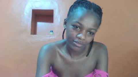 Snapshot of lovely_yvonne chatting on November 29, 2025, 1:25 pm Lovely yvonne online show from November 29, 2025, 1:25 pm