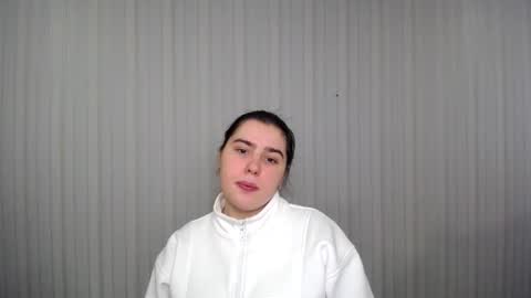 lovelyangel_xx online show from December 14, 2024, 11:39 am