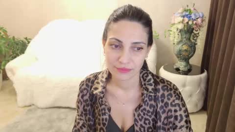 Beatrice online show from March 1, 2026, 11:01 am