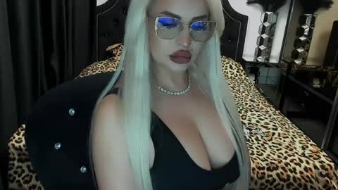PrAllinXXXa online show from June 2, 2026, 1:18 am