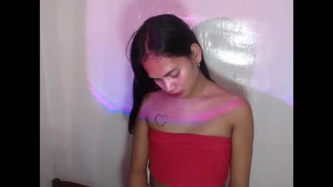 Snapshot of lovelycarmilla chatting on October 23, 2025, 11:09 am Carnilla online show from October 23, 2025, 11:09 am