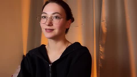 Snapshot of lovelycoupleforyou chatting on November 18, 2025, 7:18 pm Solfiro online show from November 18, 2025, 7:18 pm