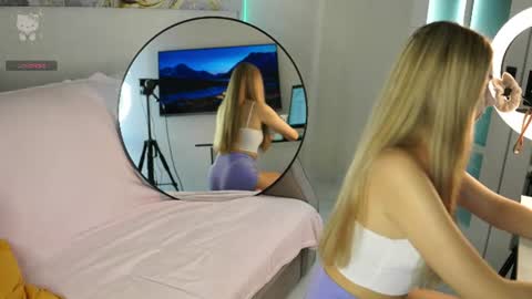 Snapshot of lovelygracee chatting on June 12, 2026, 3:22 pm lovelygracee online show from June 12, 2026, 3:22 pm