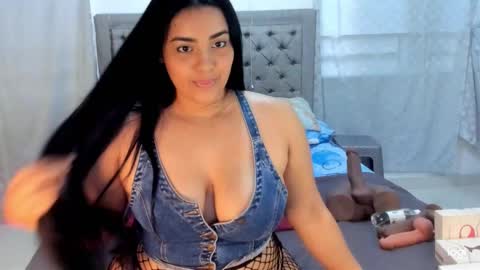 Kendall  online show from January 17, 2025, 10:56 pm