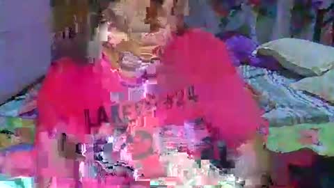 Snapshot of lovelyladylynxxx chatting on December 21, 2024, 11:22 am LocwlyLSYlYNXXX online show from December 21, 2024, 11:22 am