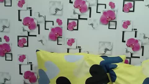 Snapshot of lovelyladylynxxx chatting on January 18, 2026, 11:25 am LocwlyLSYlYNXXX online show from January 18, 2026, 11:25 am