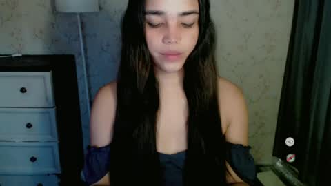 Snapshot of lovelylaiza chatting on June 18, 2026, 6:12 pm Cutie Laiza online show from June 18, 2026, 6:12 pm