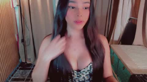 Snapshot of lovelylaiza chatting on July 26, 2026, 10:22 am Cutie Laiza online show from July 26, 2026, 10:22 am