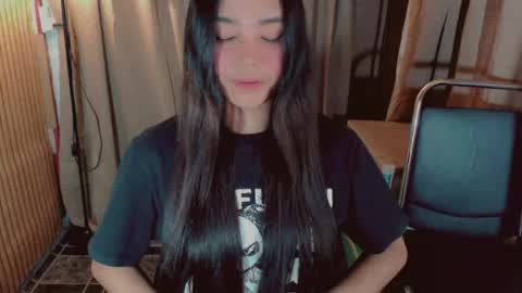 Snapshot of lovelylaiza chatting on July 29, 2026, 10:02 am Cutie Laiza online show from July 29, 2026, 10:02 am