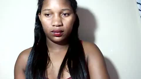 Snapshot of lovelylarra chatting on July 1, 2026, 6:40 pm lovelylarra online show from July 1, 2026, 6:40 pm