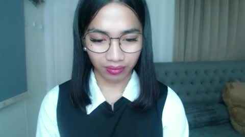 Snapshot of lovelymae18 chatting on March 25, 2026, 10:49 pm lovelymae18 online show from March 25, 2026, 10:49 pm