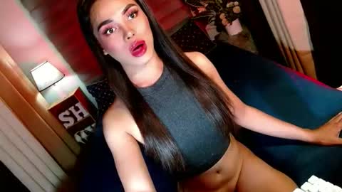 lovelymiss_shyna11 online show from November 19, 2025, 8:58 am