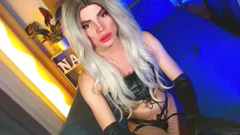 lovelymiss_shyna11 online show from May 31, 2026, 6:09 pm