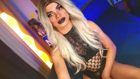 lovelymiss_shyna11 online show from June 21, 2026, 12:35 am