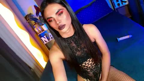 lovelymiss_shyna11 online show from June 22, 2026, 2:46 am