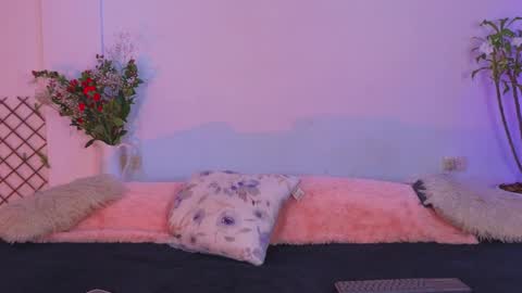 Snapshot of lovelymoon_ chatting on April 19, 2026, 8:22 pm lovelymoon_ online show from April 19, 2026, 8:22 pm